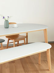 SIGNATURE OVAL TABLE