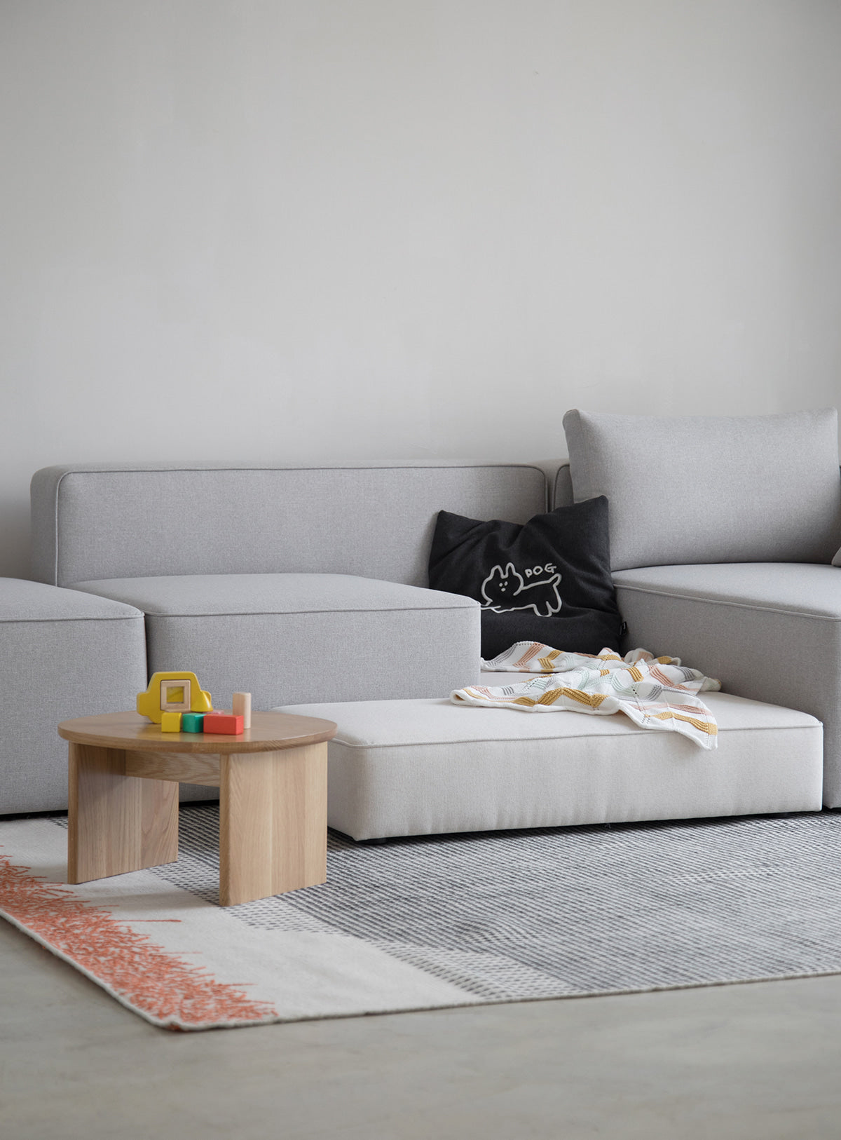 TIMELESS BABY SOFA