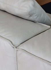 Leve Cushion - Leather