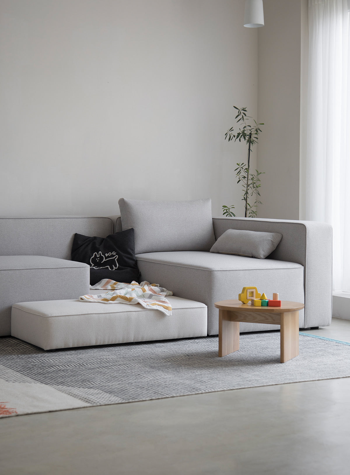 TIMELESS BABY SOFA