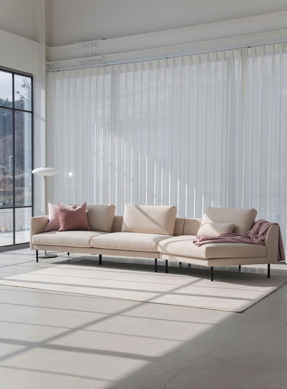 LINEAR SOFA / FABRIC